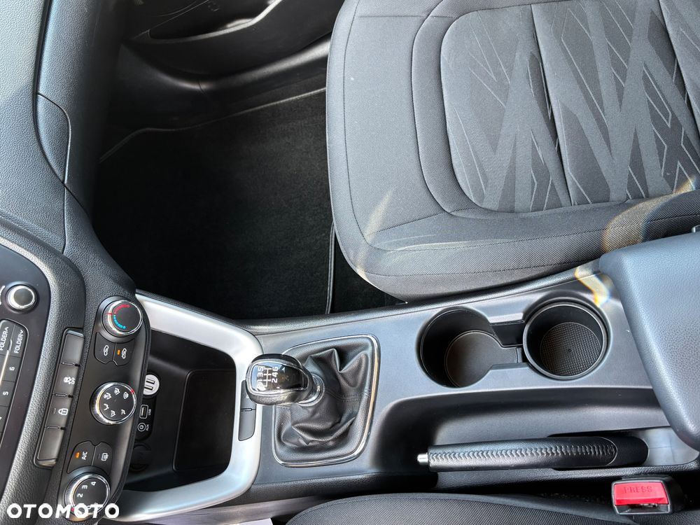 Kia Ceed 1.4 CRDi M - 17