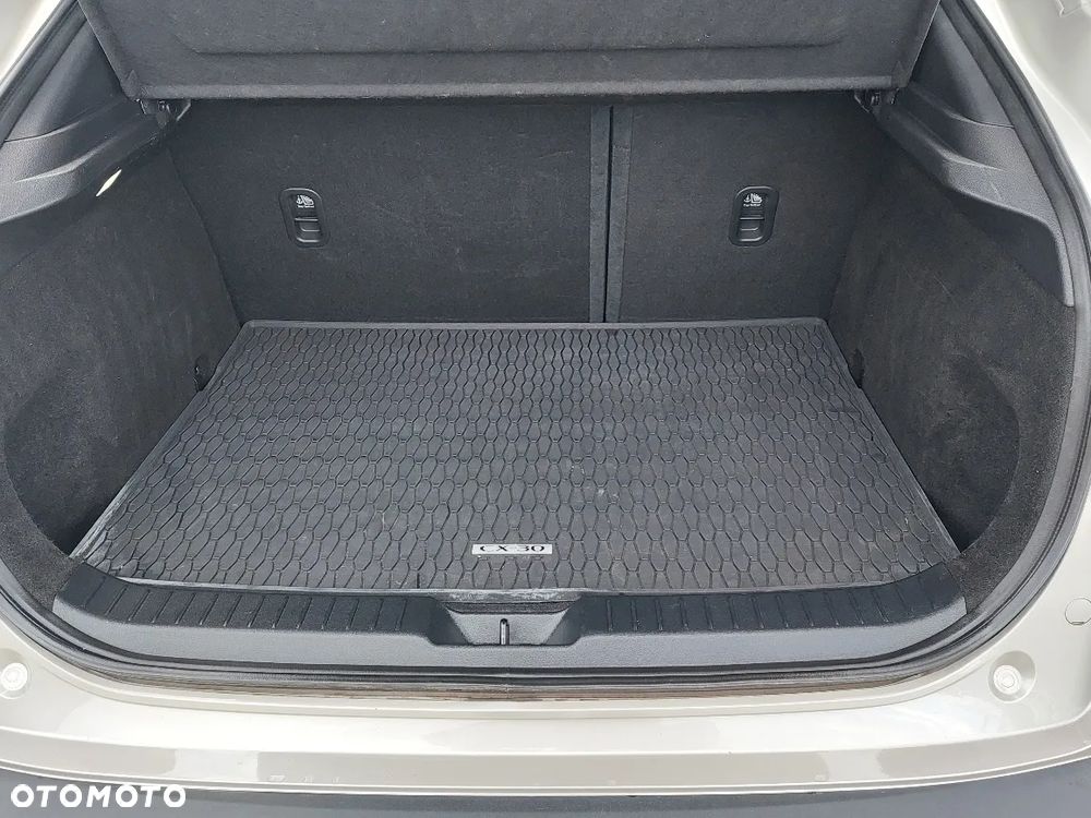 Mazda CX-30 - 10