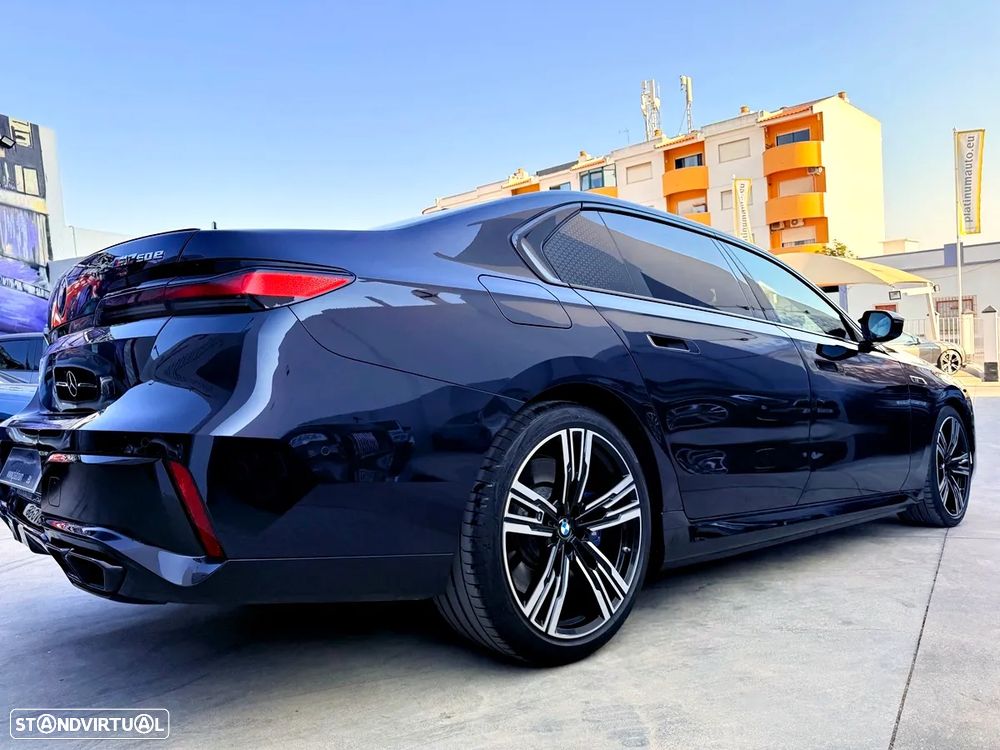 BMW 760 Me xDrive - 54