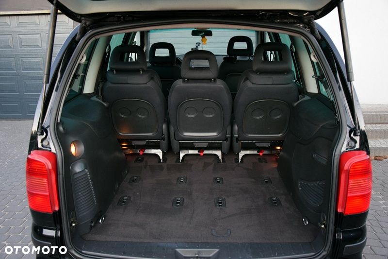 Seat Alhambra 1.9 TDI Signo - 12