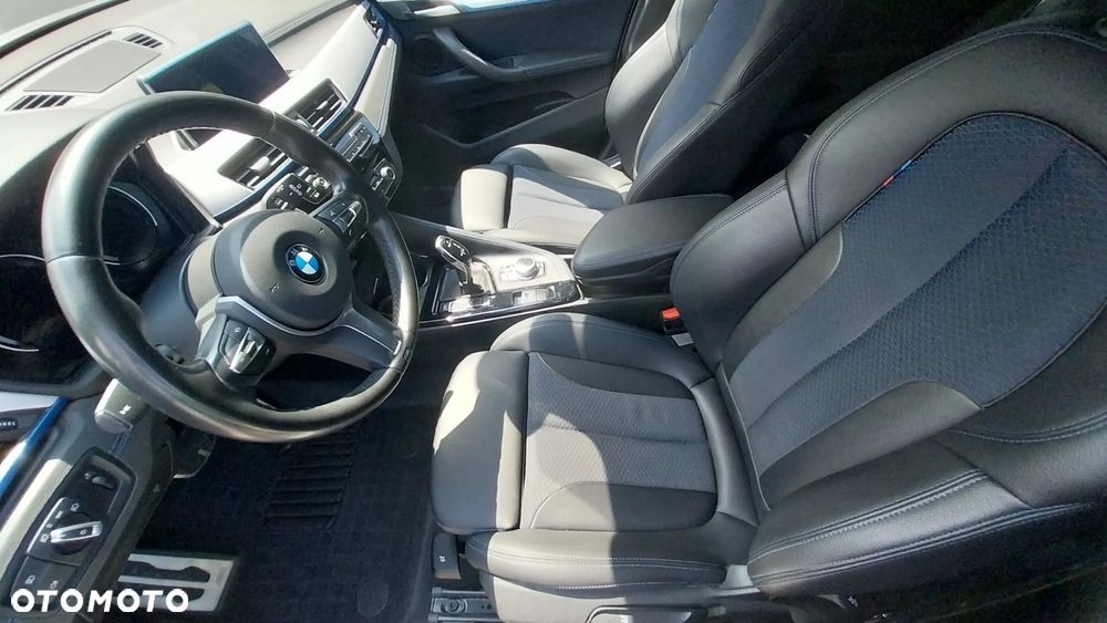 BMW X2 - 22