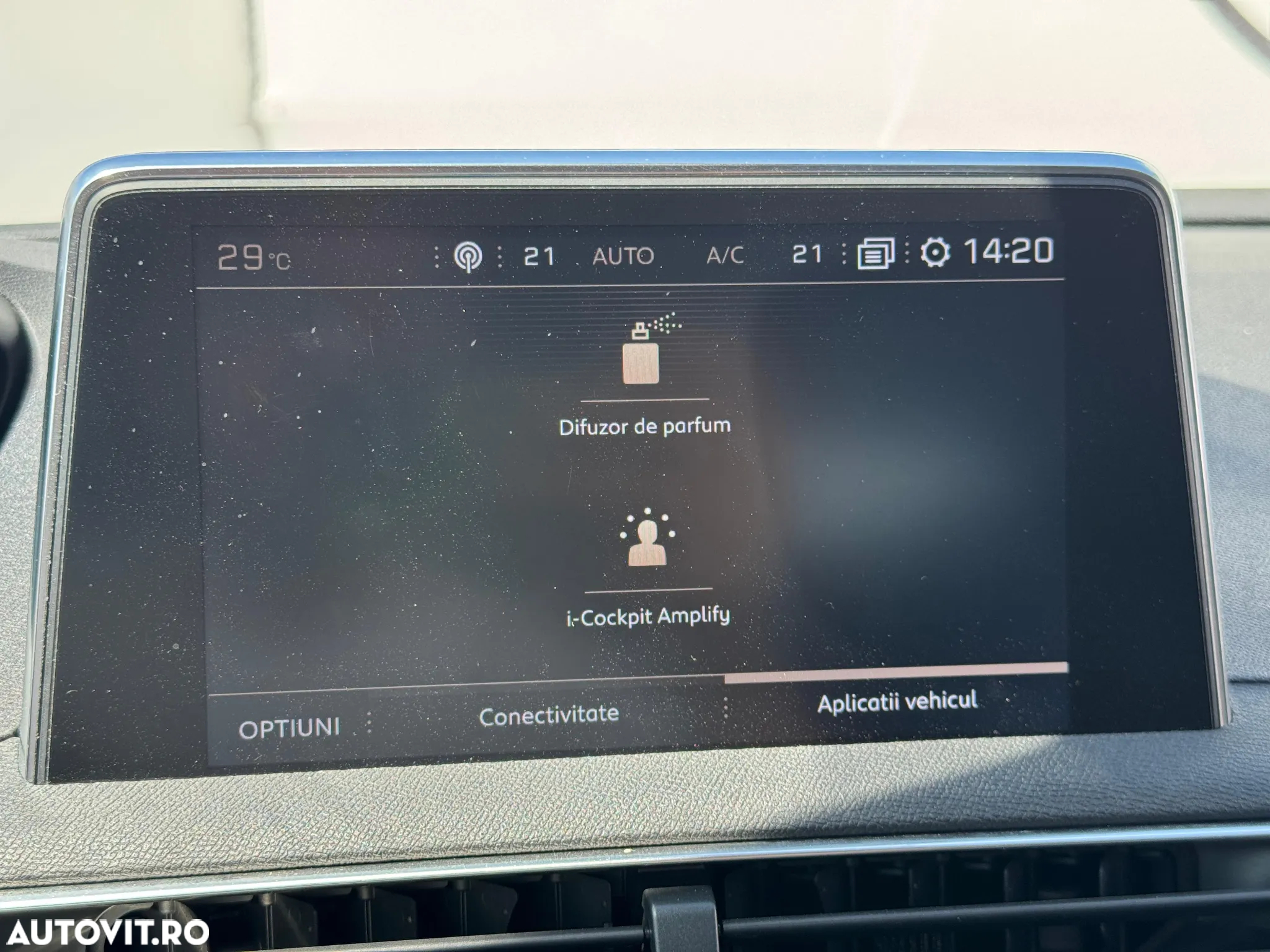Peugeot 3008 1.5 BlueHDI 130 S&S EAT8 Allure - 31