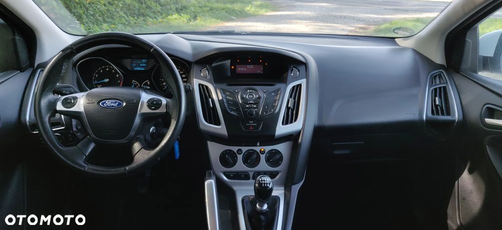 Ford Focus - 19
