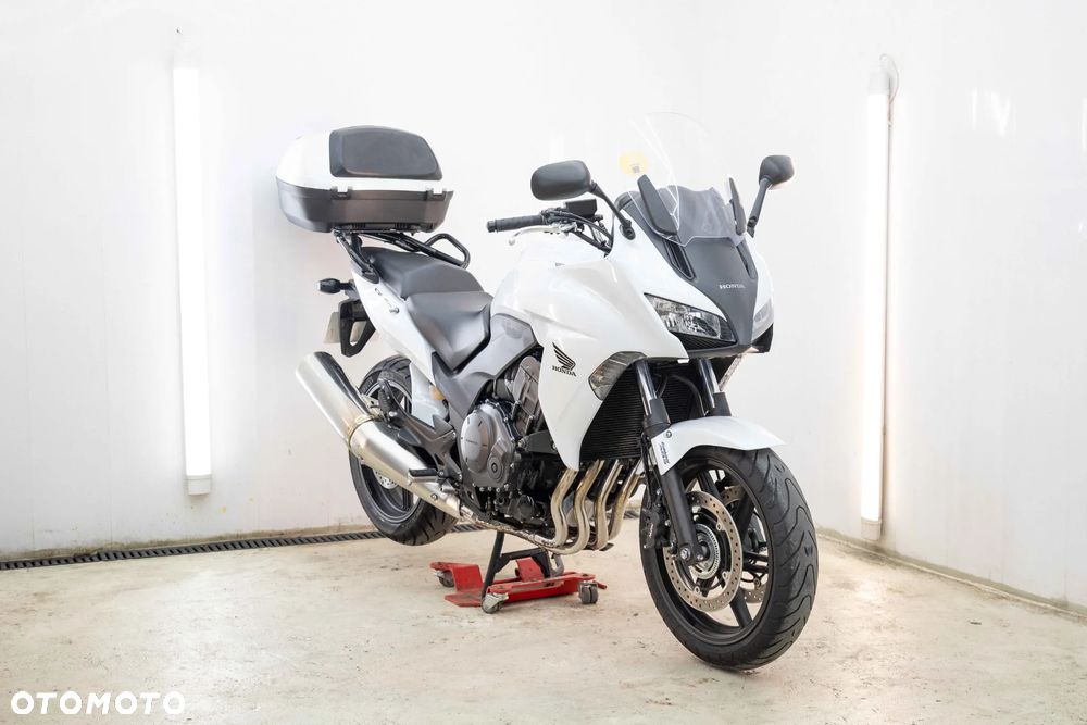 Honda CBF - 4