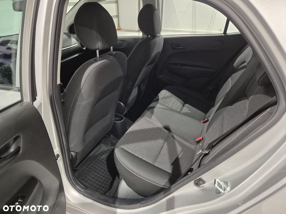 Kia Picanto 1.0 M - 10