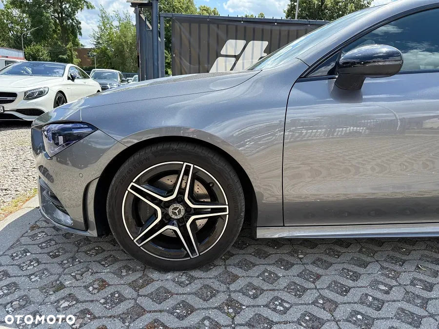 Mercedes-Benz CLA 200 AMG Line 7G-DCT - 11