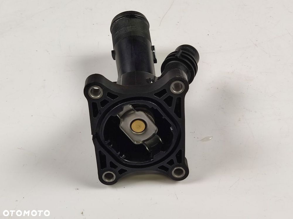 VOLVO XC40 2.0T T4 17-21r Termostat Obudowa Termostatu - 8
