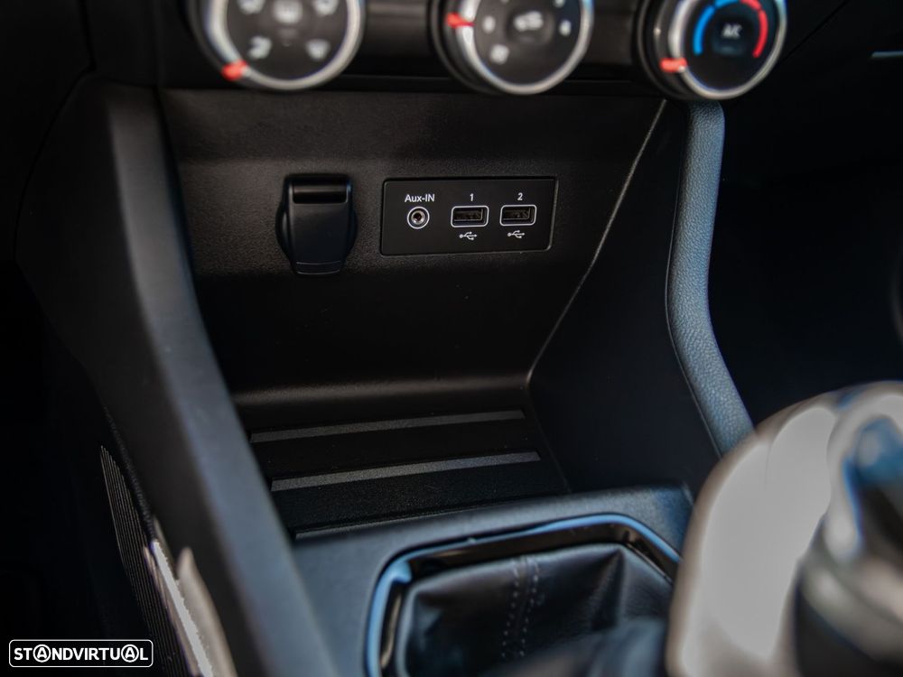 Renault Clio 1.0 TCe Limited Bi-Fuel - 29