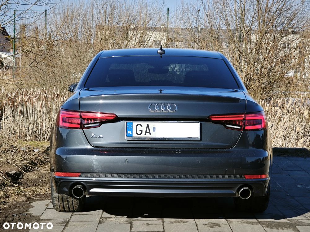 Audi A4 Limousine - 8