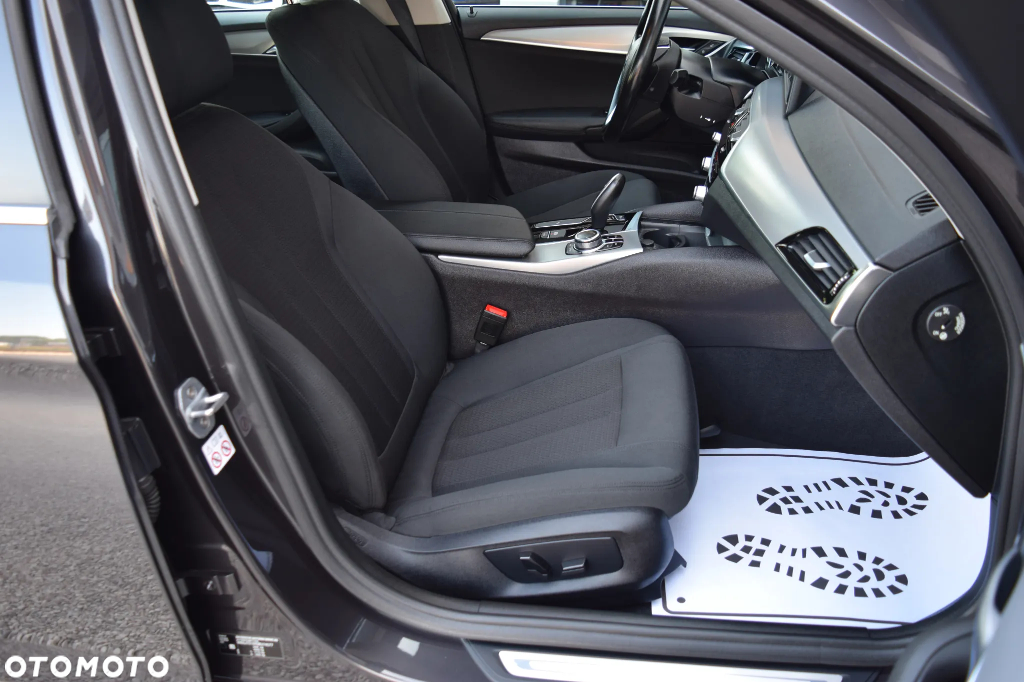 BMW Seria 5 530i GPF Sport - 37