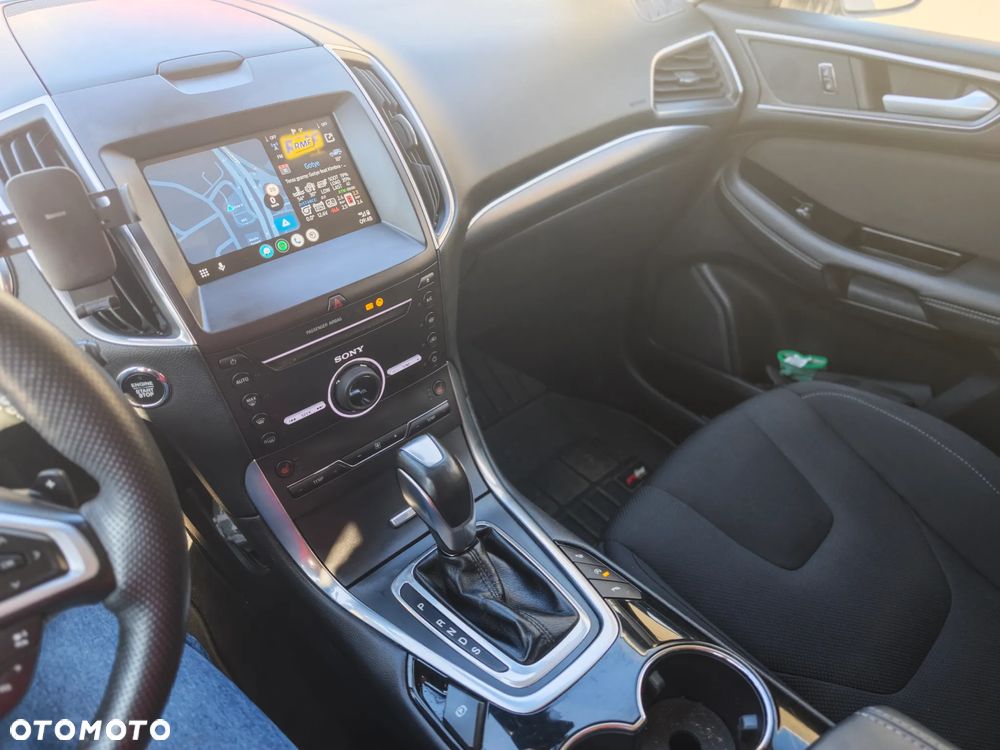 Ford S-Max 2.0 TDCi Titanium PowerShift - 25