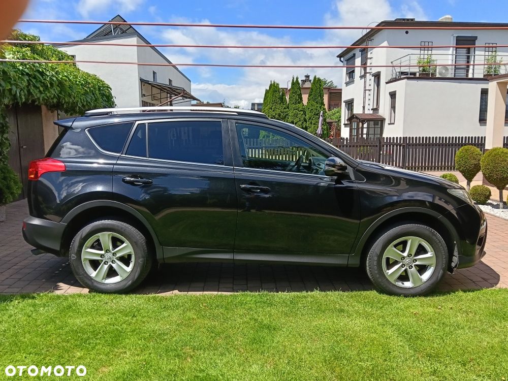 Toyota RAV4 - 7
