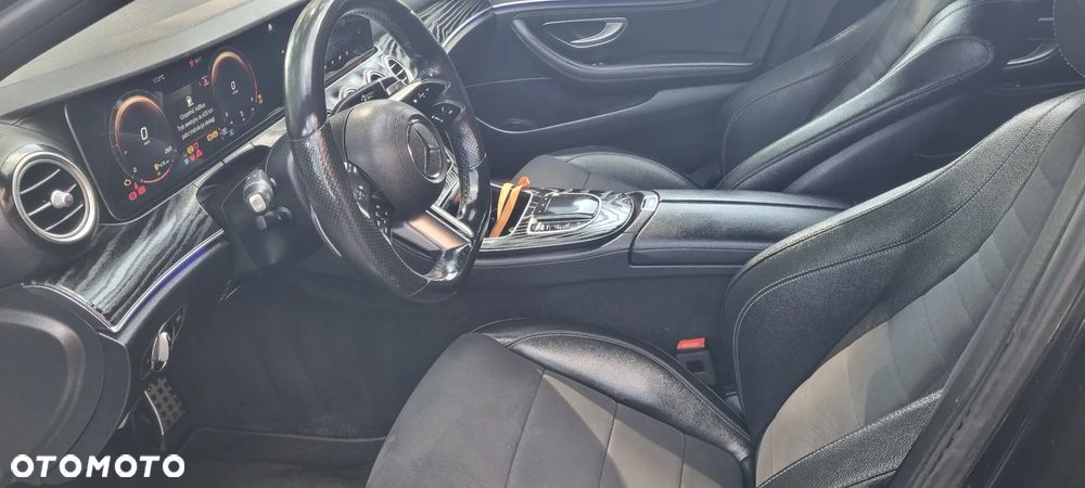Mercedes-Benz Klasa E 220 d 9G-TRONIC AMG Line - 18