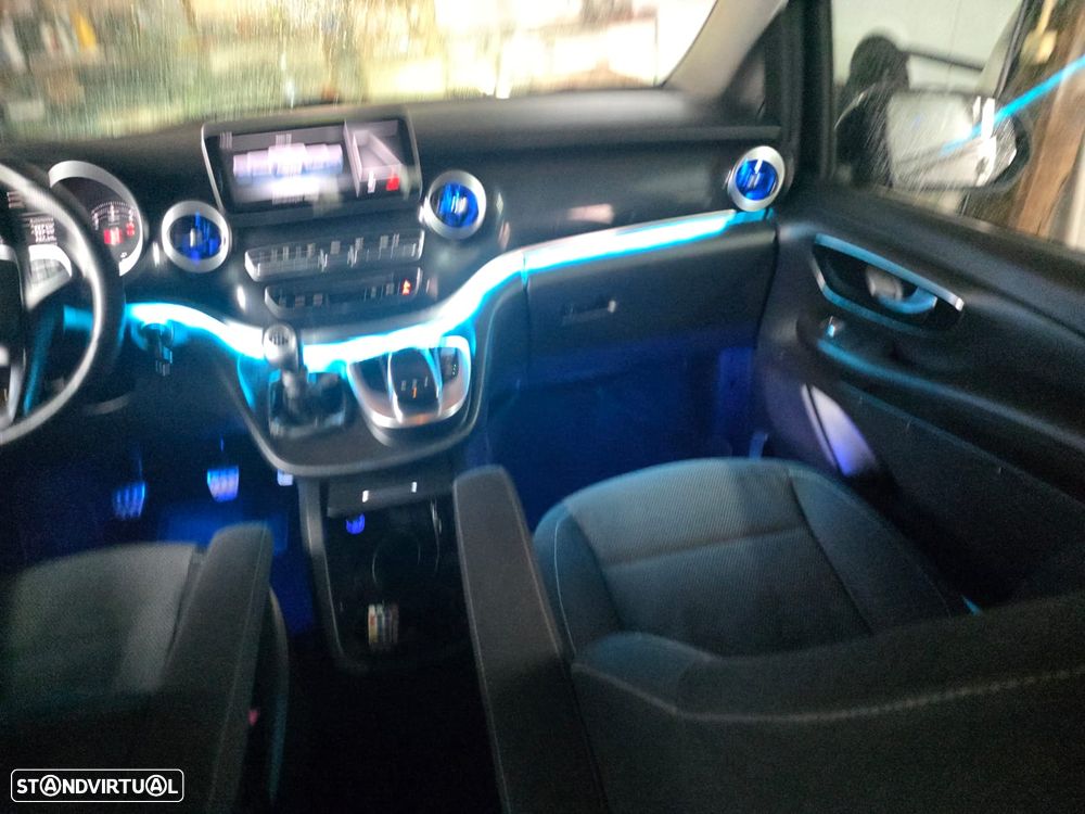 Mercedes-Benz V 220 CDI Longa - 10