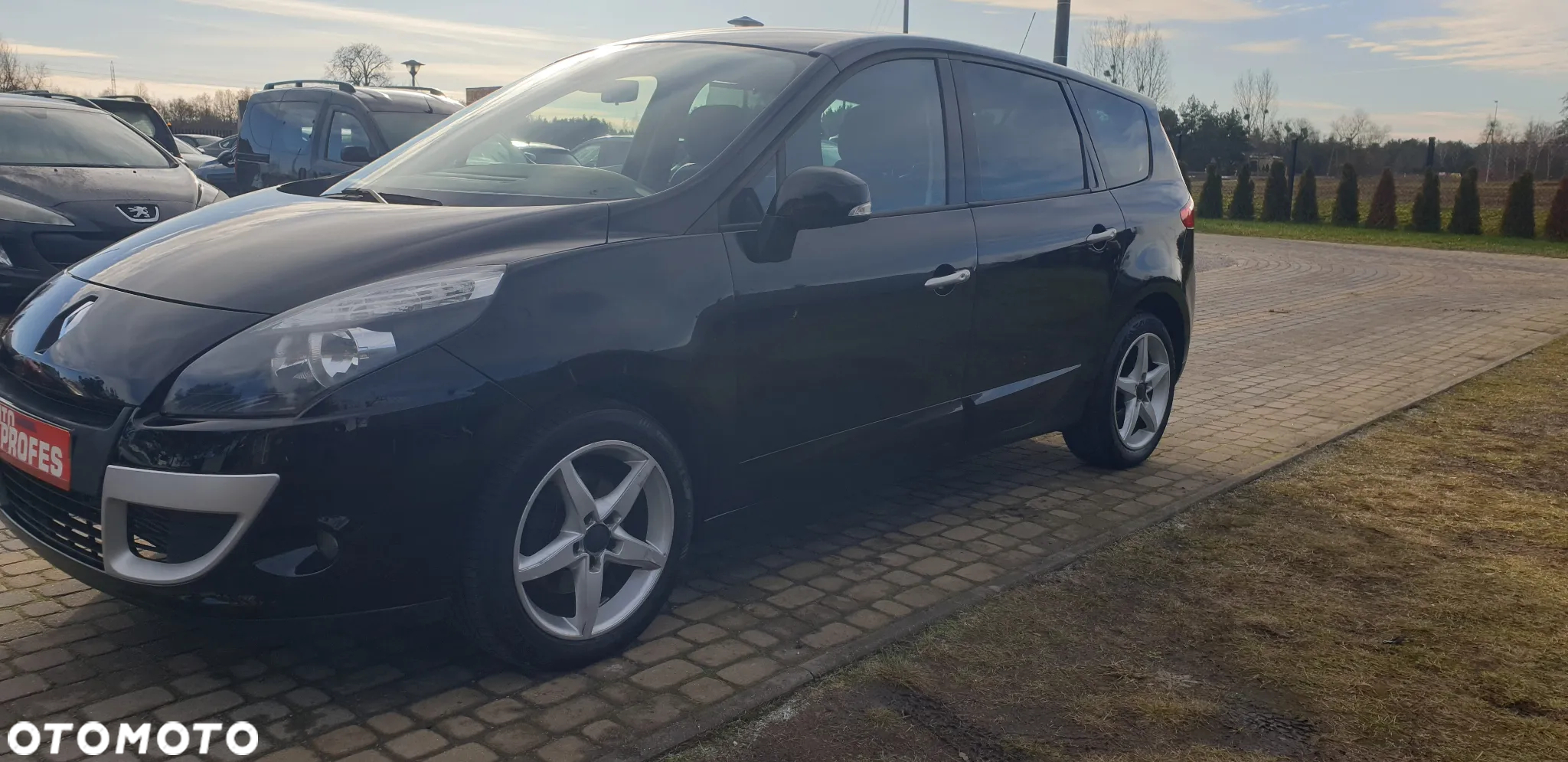 Renault Scenic TCe 130 Luxe - 2