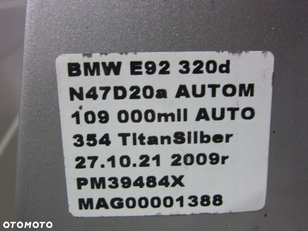 BMW E92 320D ZDERZAK TYLNY TYŁ TITANSILBER 354 - 12
