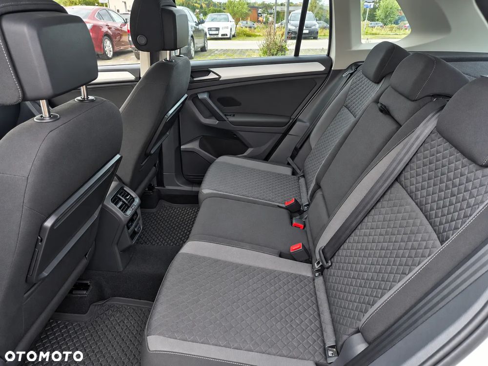Volkswagen Tiguan 1.4 TSI BMT ACT Comfortline - 18