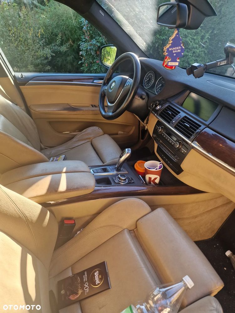 BMW X5 2010 photo 3