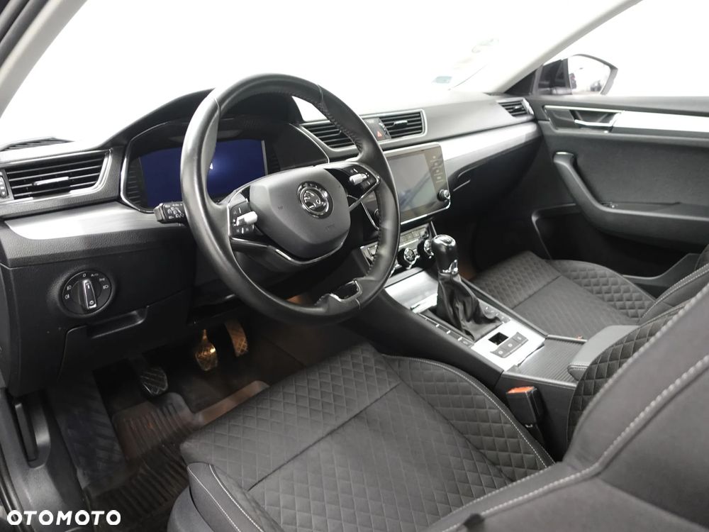 Skoda Superb 1.5 TSI ACT Ambition - 17