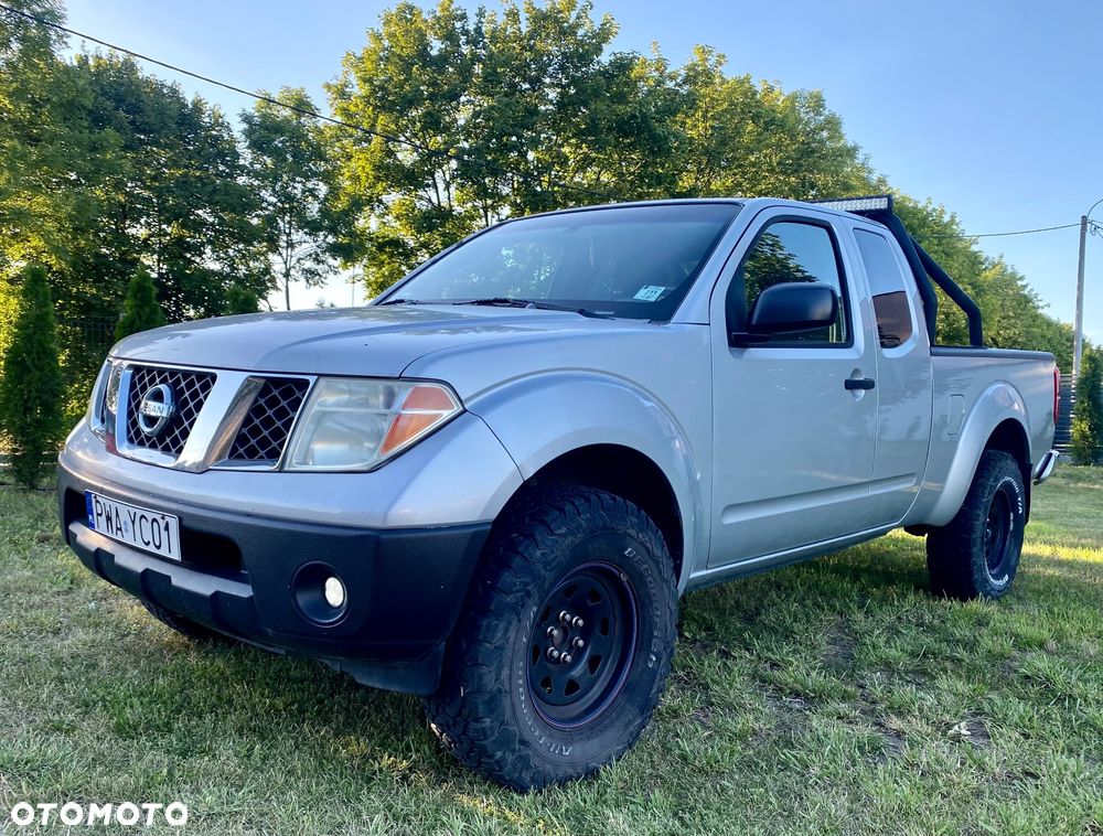 Nissan Frontier - 1