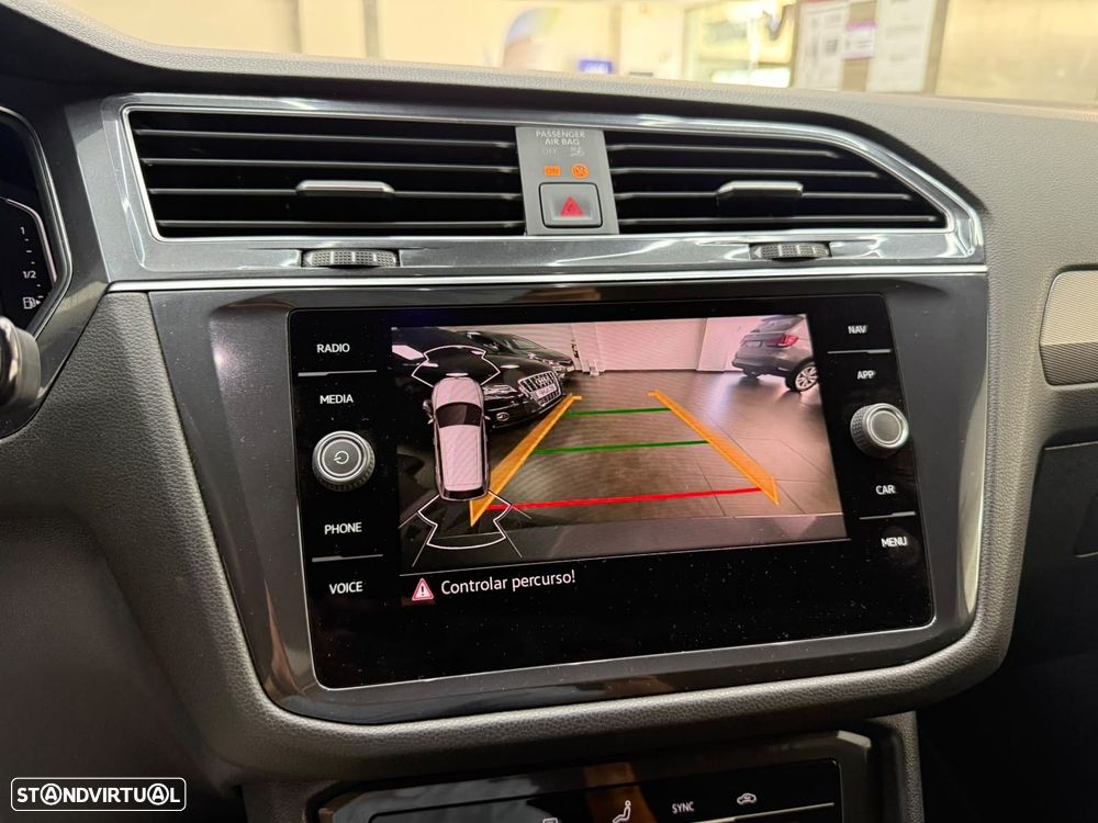 VW Tiguan Allspace 2.0 TDI Highline DSG - 22