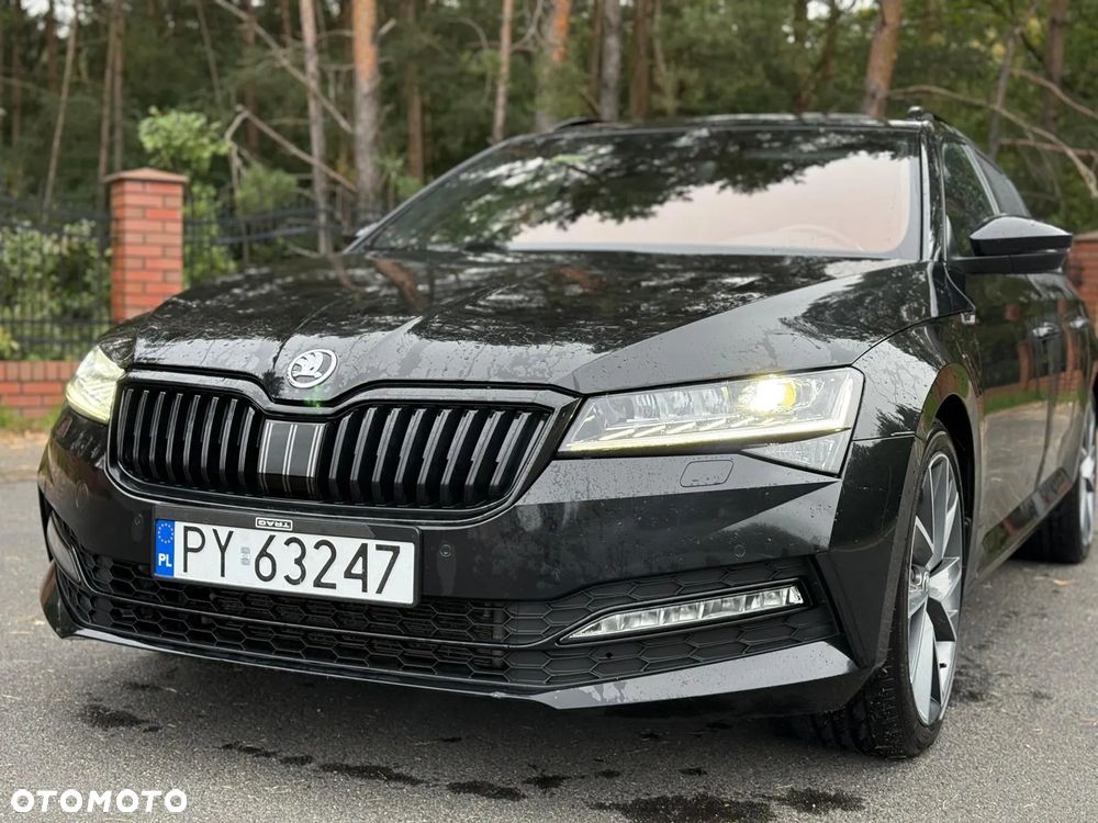 Skoda Superb 2.0 TDI SCR Sportline DSG - 2