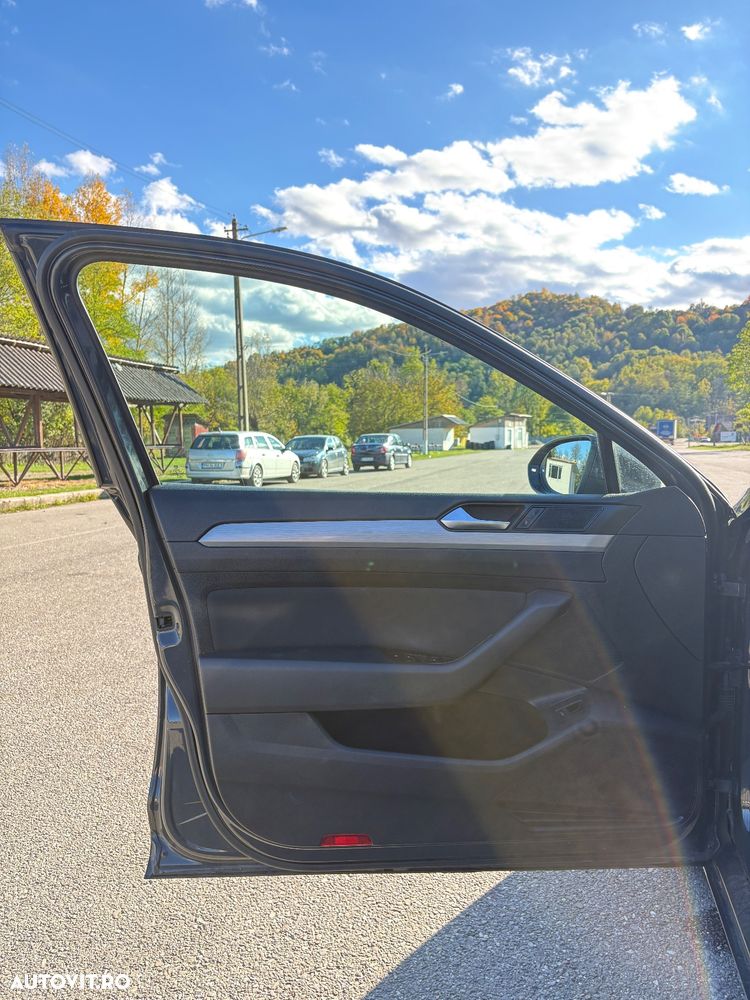 Volkswagen Passat Variant 1.6 TDI Comfortline - 17