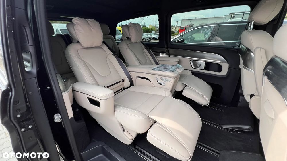 Mercedes-Benz Klasa V 300 d 4-Matic 9G-Tronic Exclusive (ekstra d³) - 16