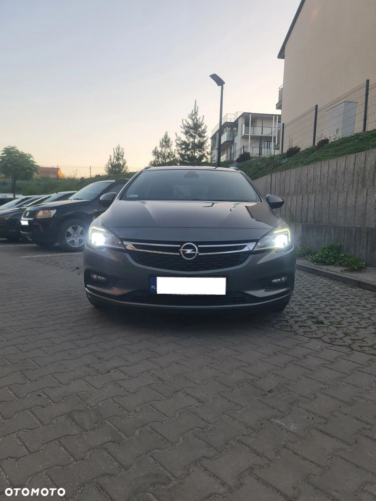 Opel Astra - 2