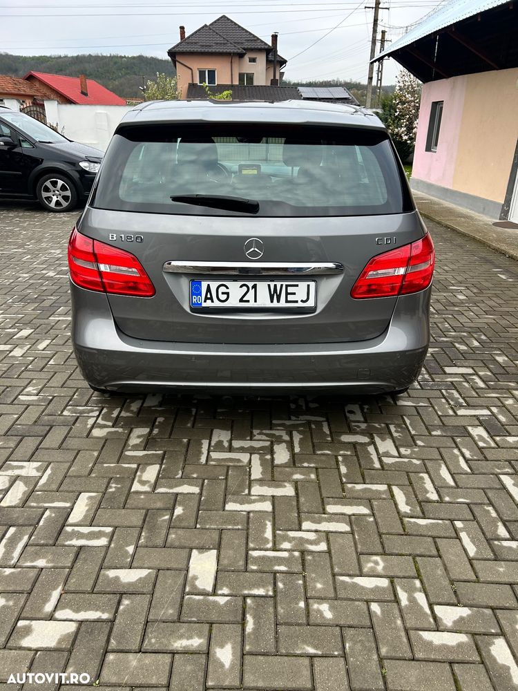 Mercedes-Benz B 180 BlueEfficiency Edition 1 - 4