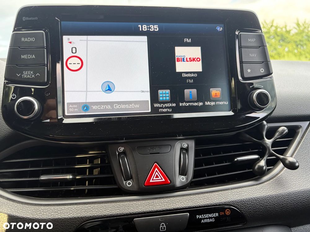 Hyundai i30 1.6 CRDi Premium - 8