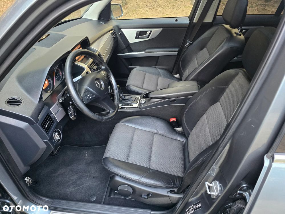 Mercedes-Benz GLK 350 CDI DPF 4Matic 7G-TRONIC - 38