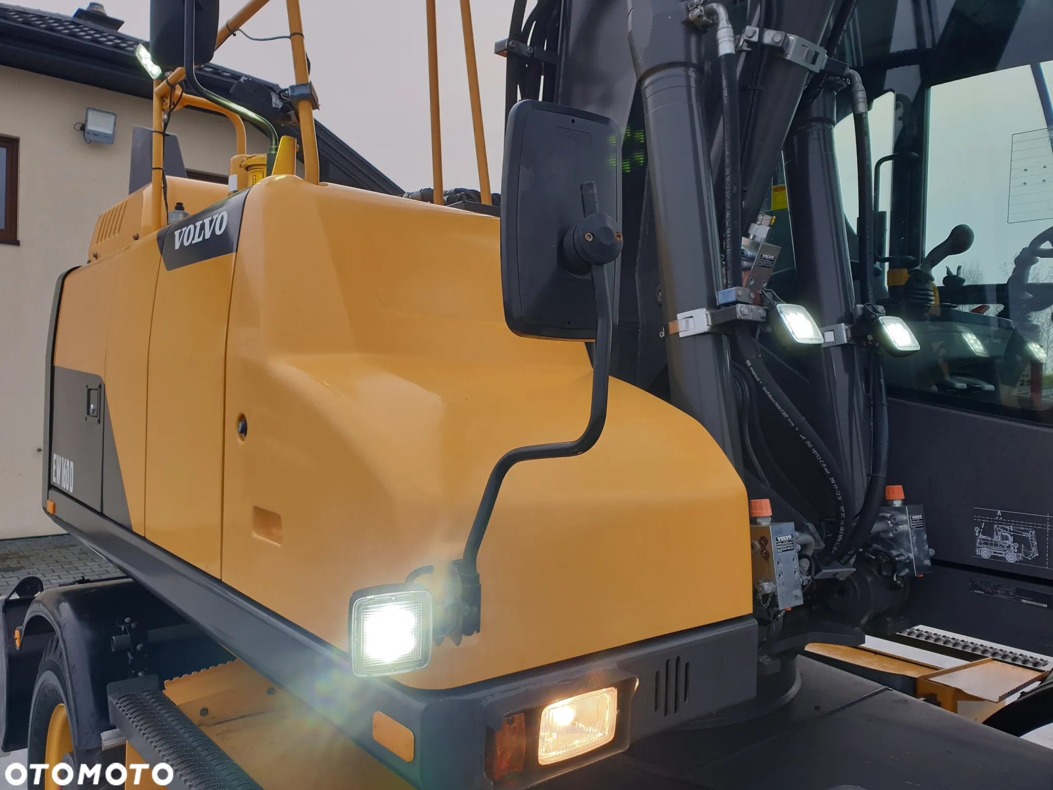 Volvo EW 160D ROTOTILT ZE SZCZYPCAMI SPROWADZONA PIĘKNY STAN - 17