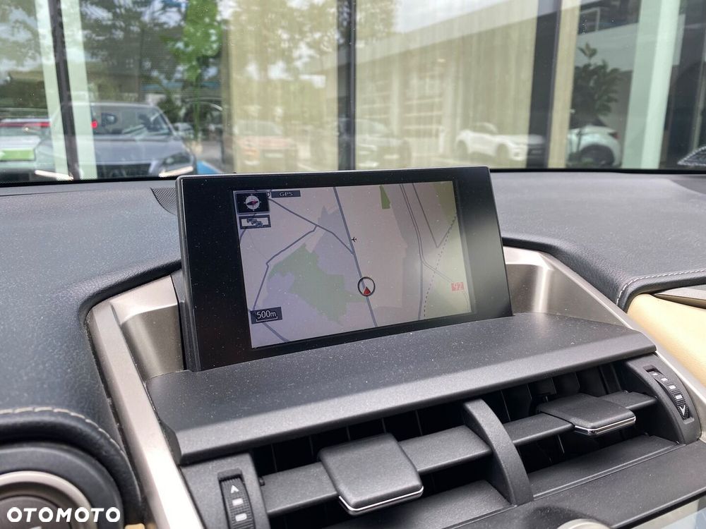 Lexus NX 200t Comfort AWD - 13