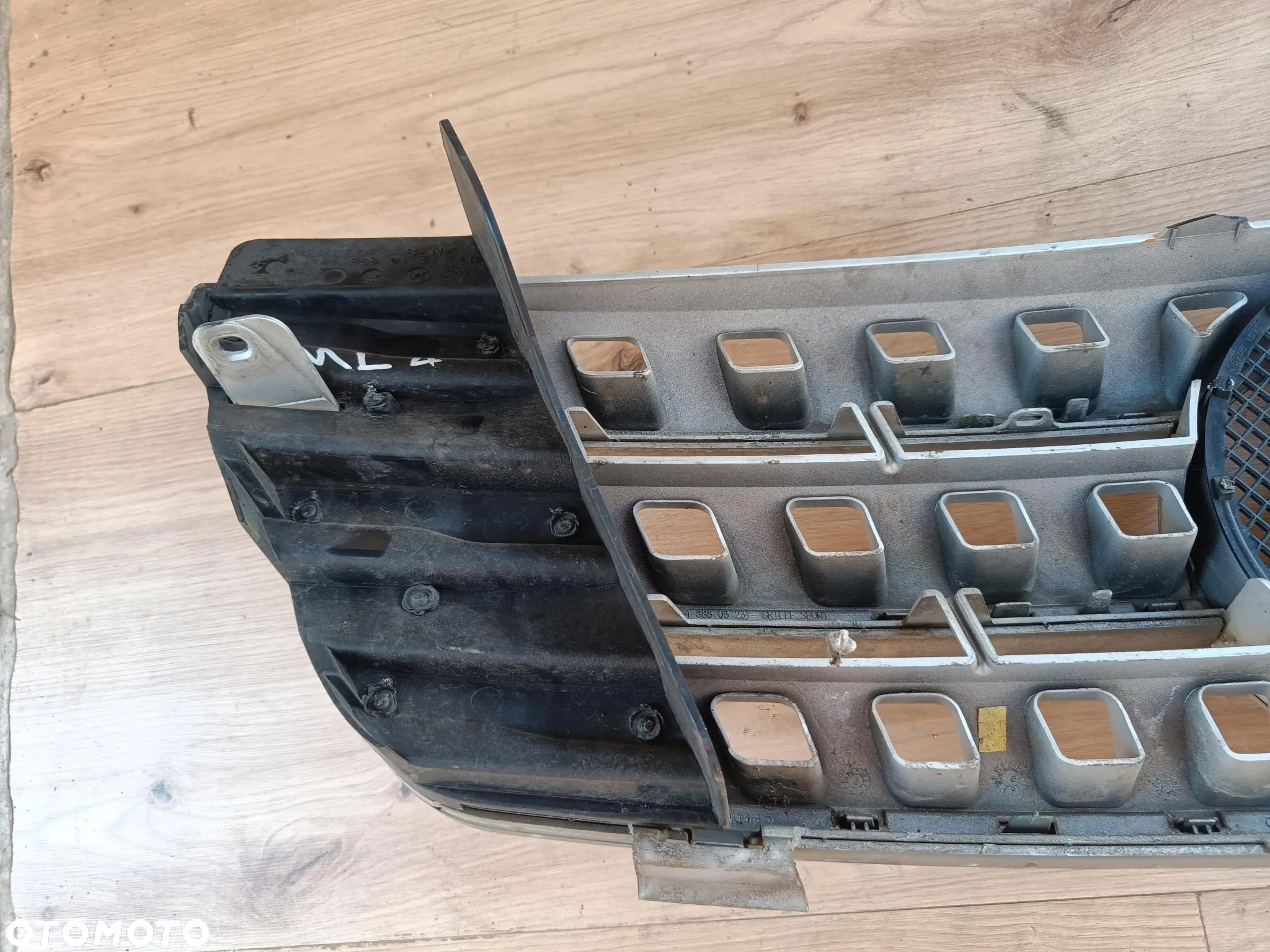 MERCEDES W164 ML GRILL GRIL ATRAPA PRZEDNIA PRZÓD AMG SPORT - 10