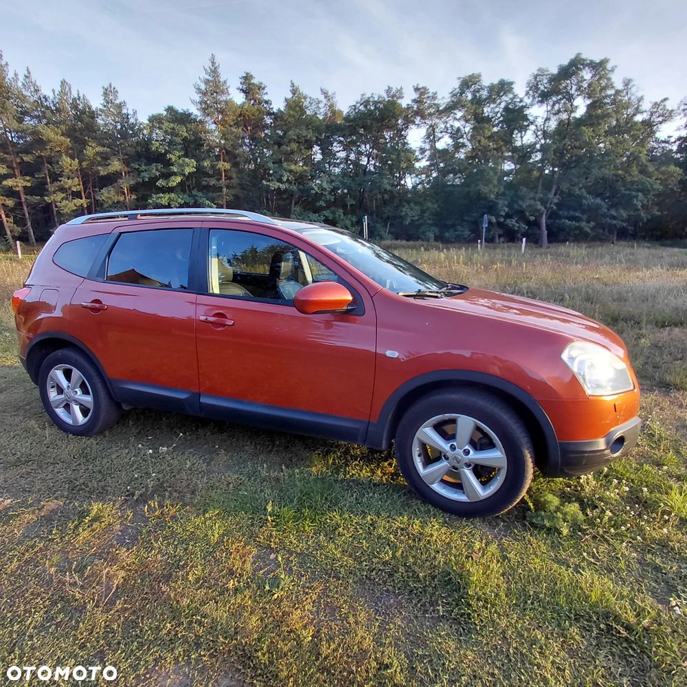 Nissan Qashqai+2 - 18