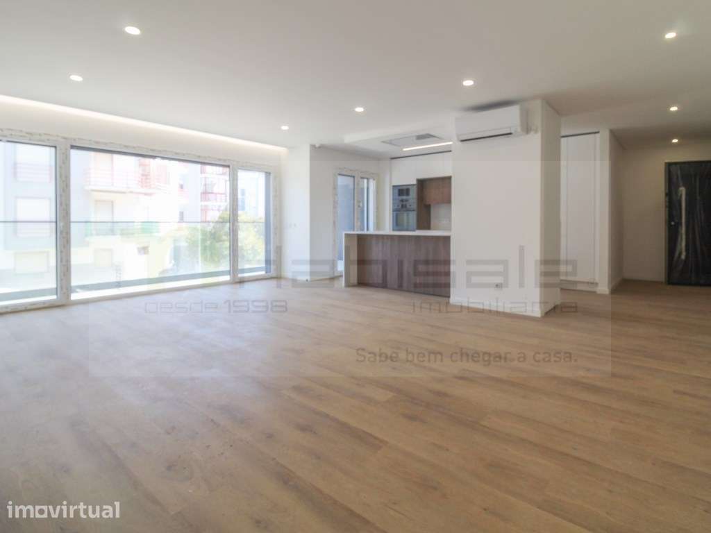 T3 com Terraço e Jacuzzi 5 minutos da praia - Grande imagem: 2/30