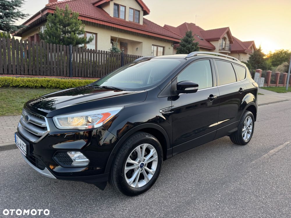 Ford Kuga 2.0 TDCi 2x4 Titanium - 1
