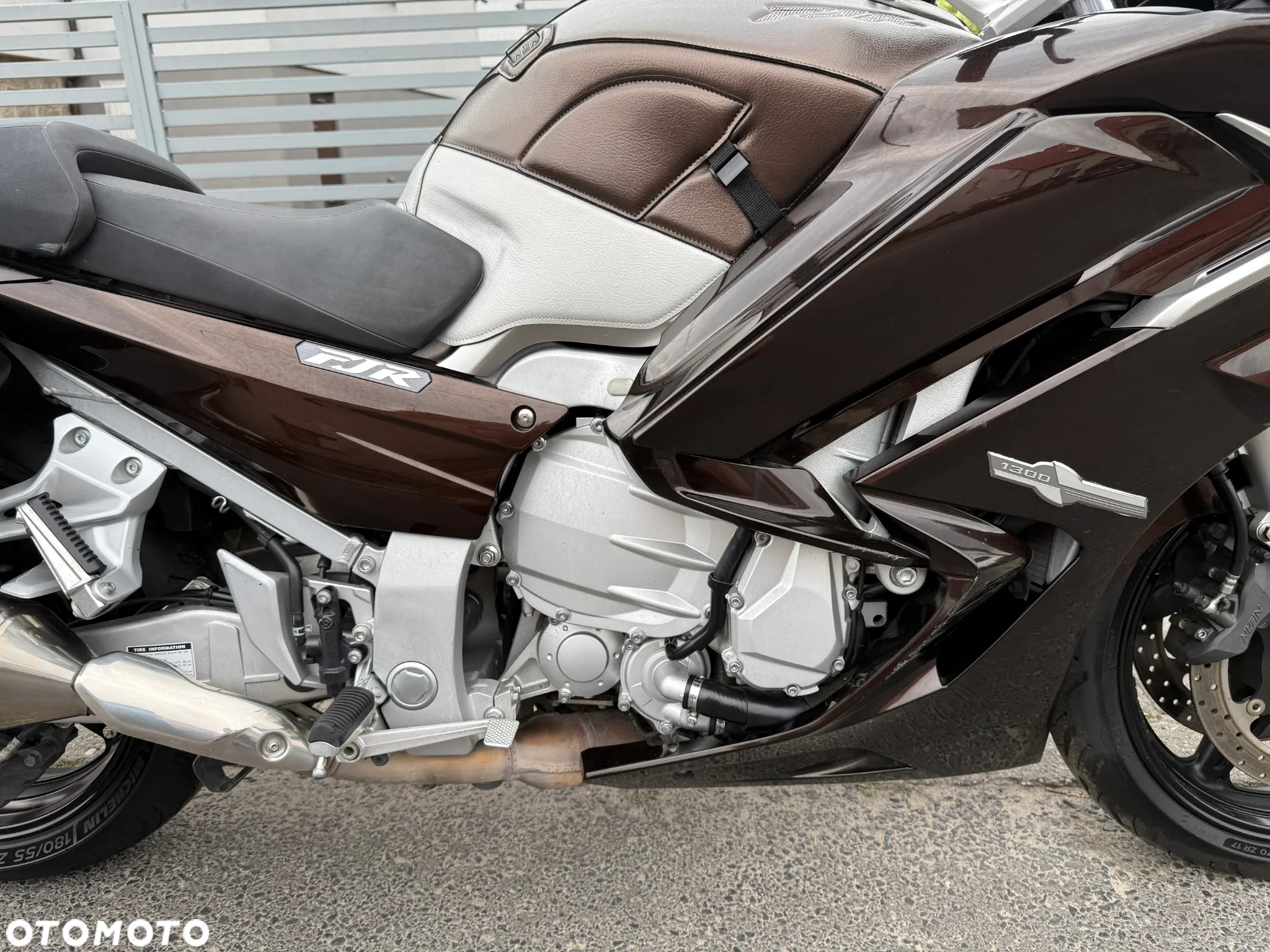 Yamaha FJR - 21