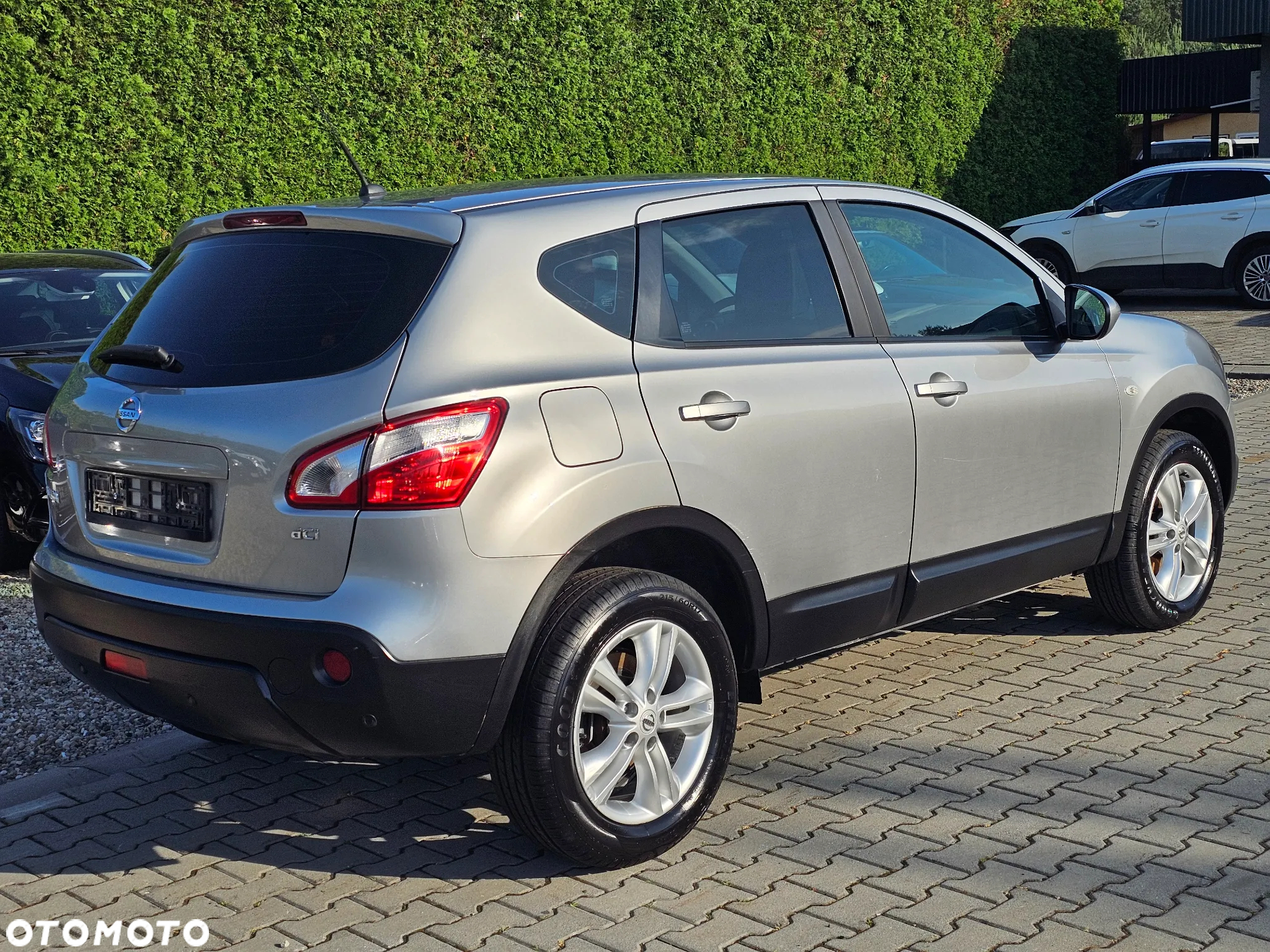 Nissan Qashqai - 5