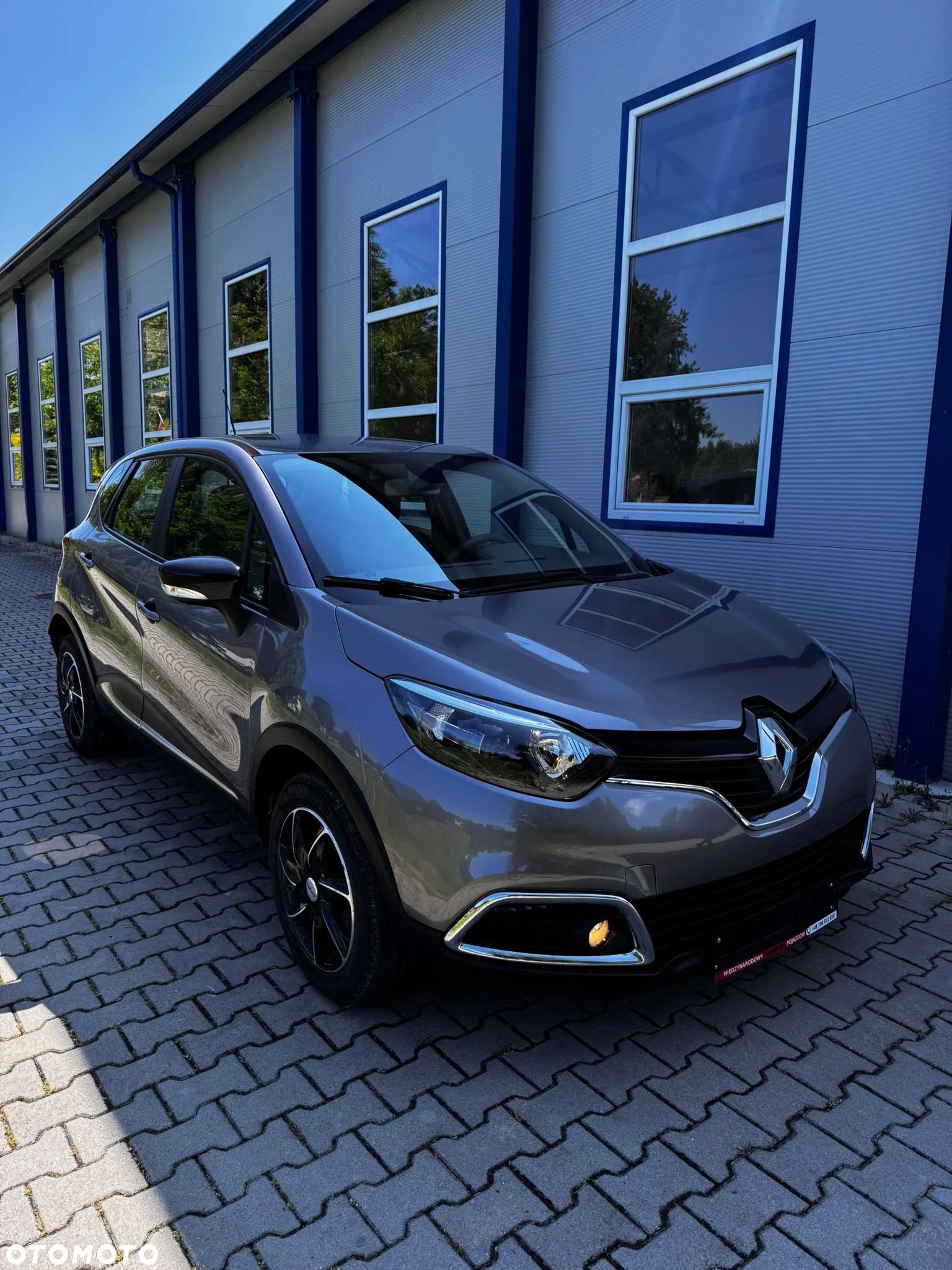 Renault Captur ENERGY TCe 120 EDC Experience - 1
