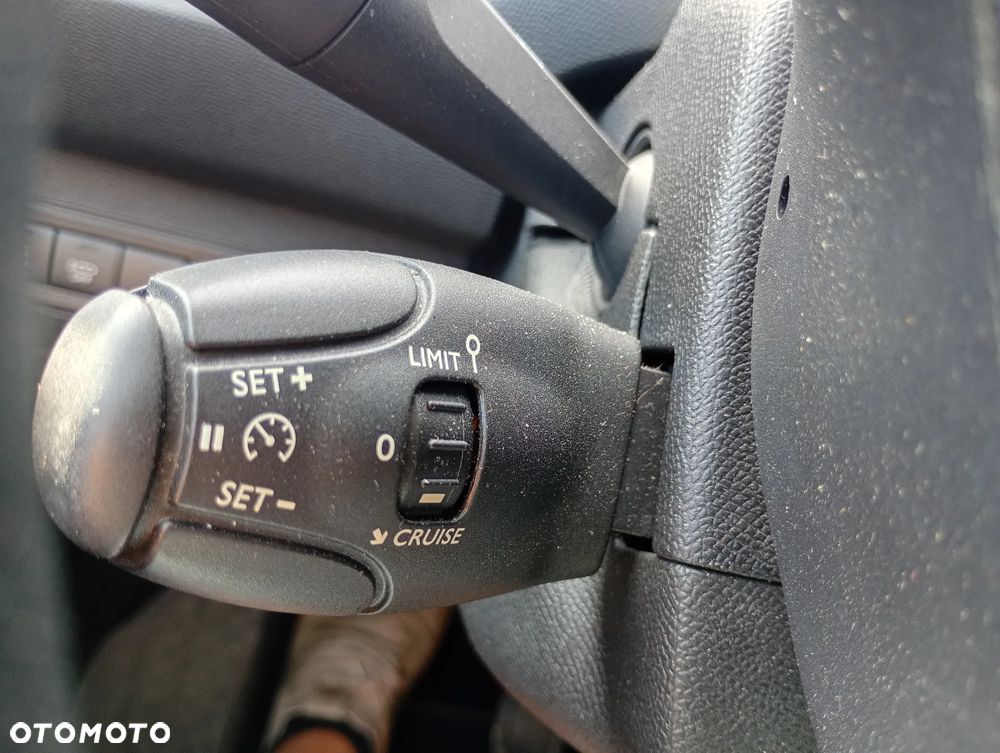 Peugeot 308 SW 1.6 BlueHDi Access S&S - 12