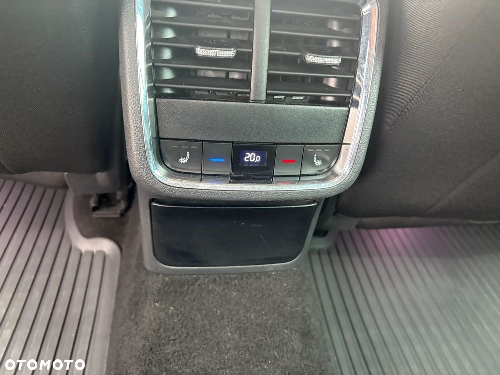 Skoda Octavia 2.0 TDI 4x4 Style DSG - 26