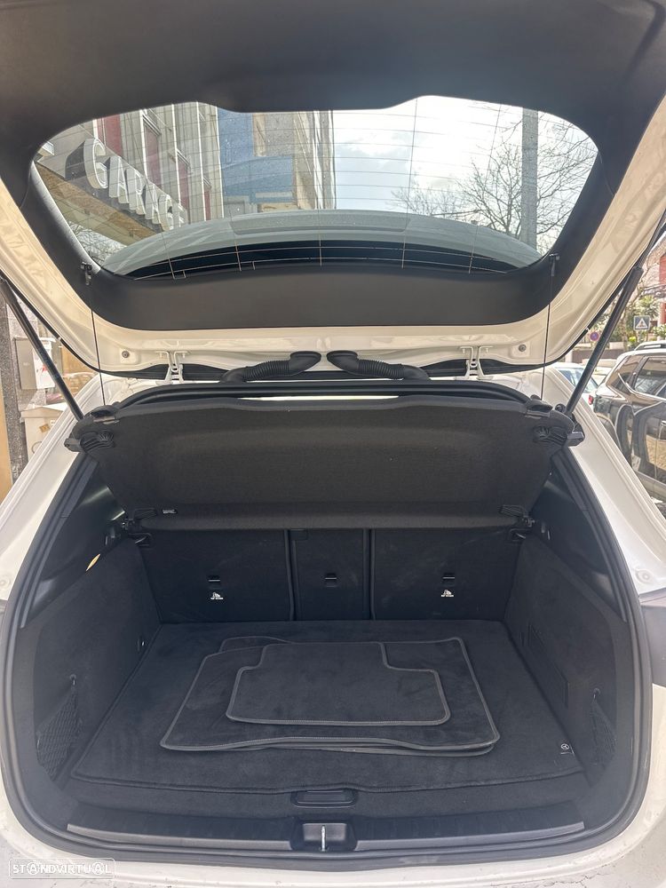 Mercedes-Benz GLA 200 d 8G-DCT Progressive - 9