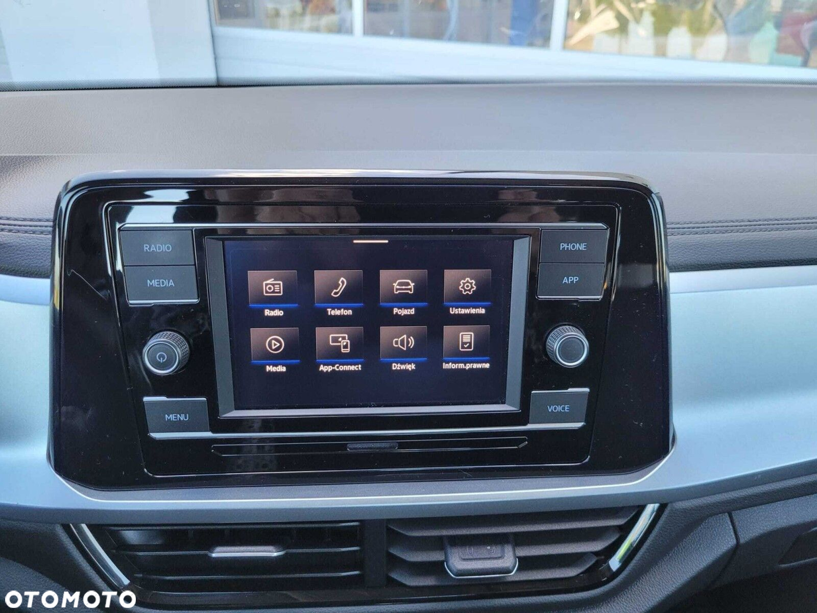 Volkswagen T-Roc 1.5 TSI Life DSG - 11