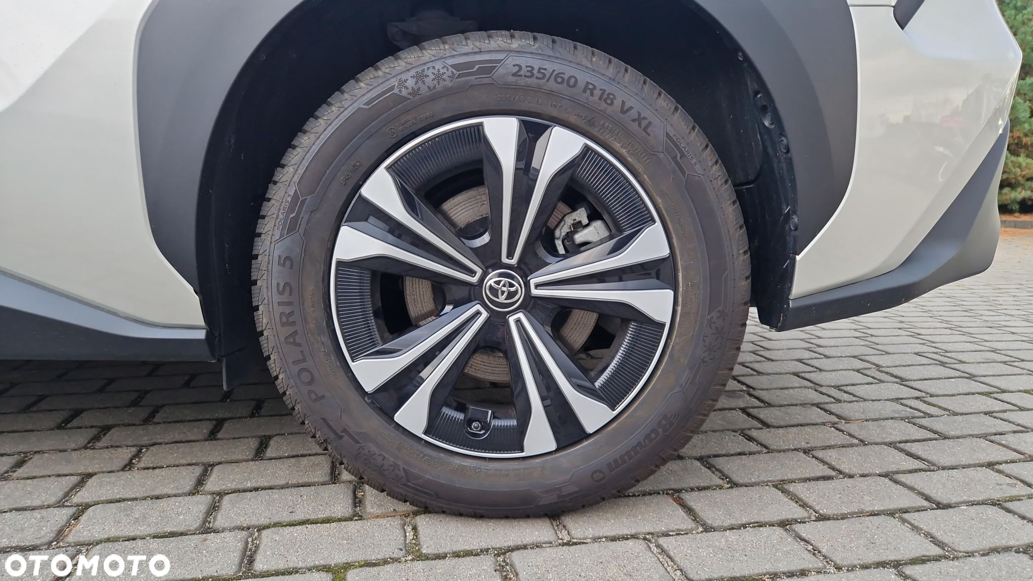 Toyota bZ4X 71.4kWh 4x4 Prestige - 11