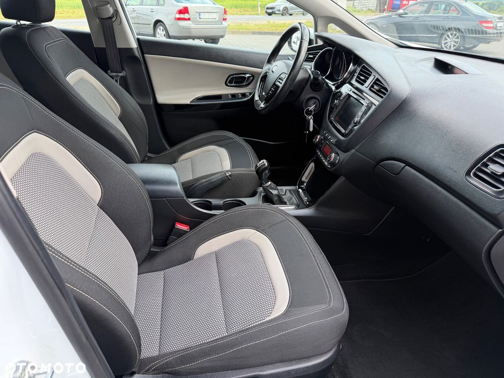Kia Ceed - 20