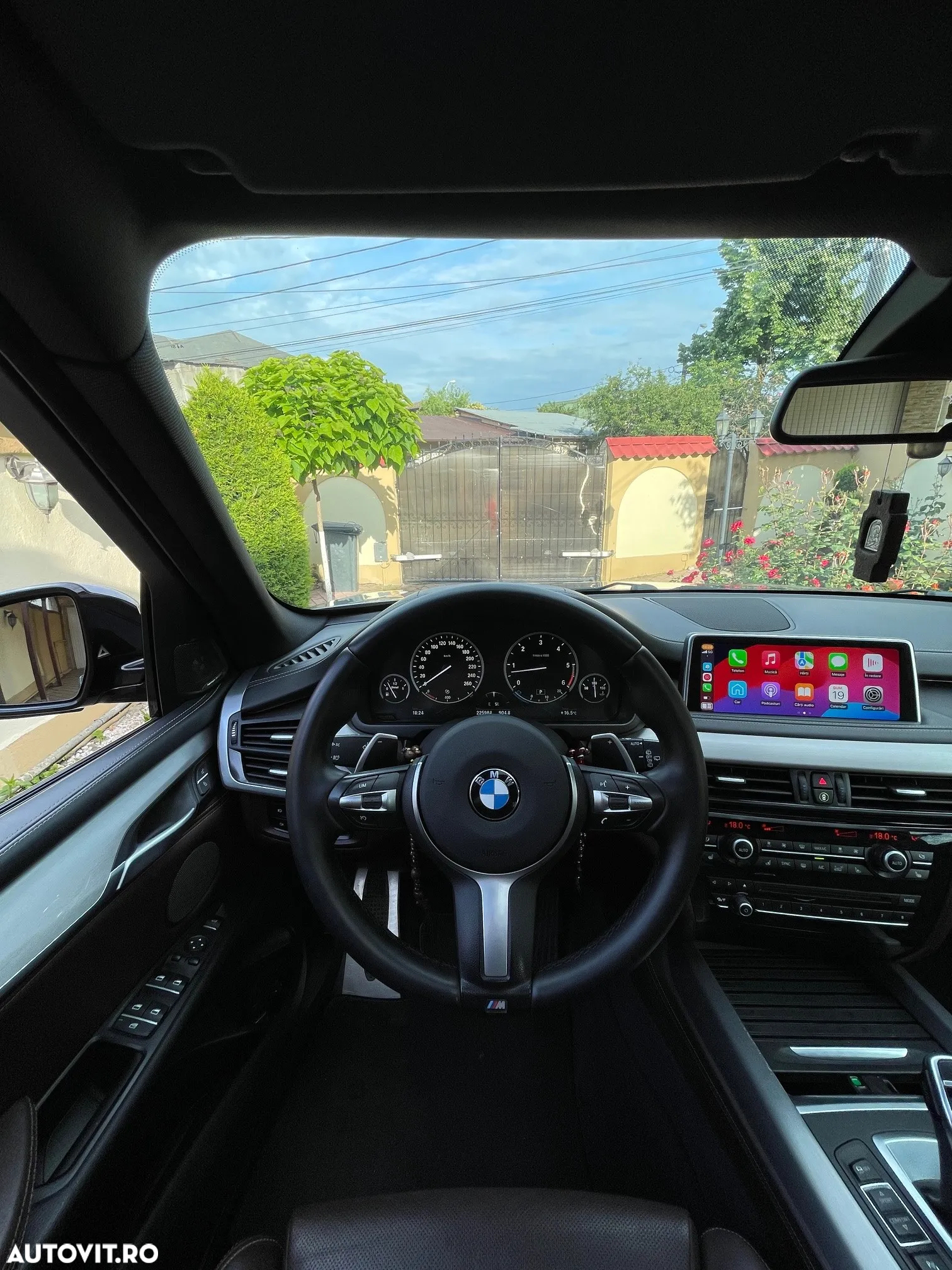 BMW X5 M M50d - 16