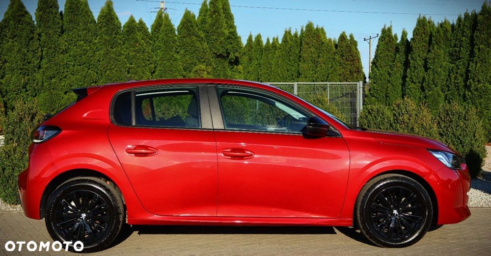 Peugeot 208 - 4