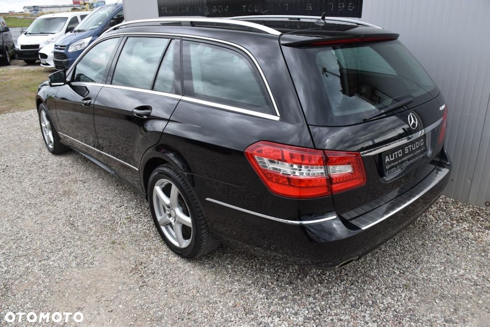 Mercedes-Benz Klasa E 350 4Matic Automatik Elegance BusinessEDITION - 34